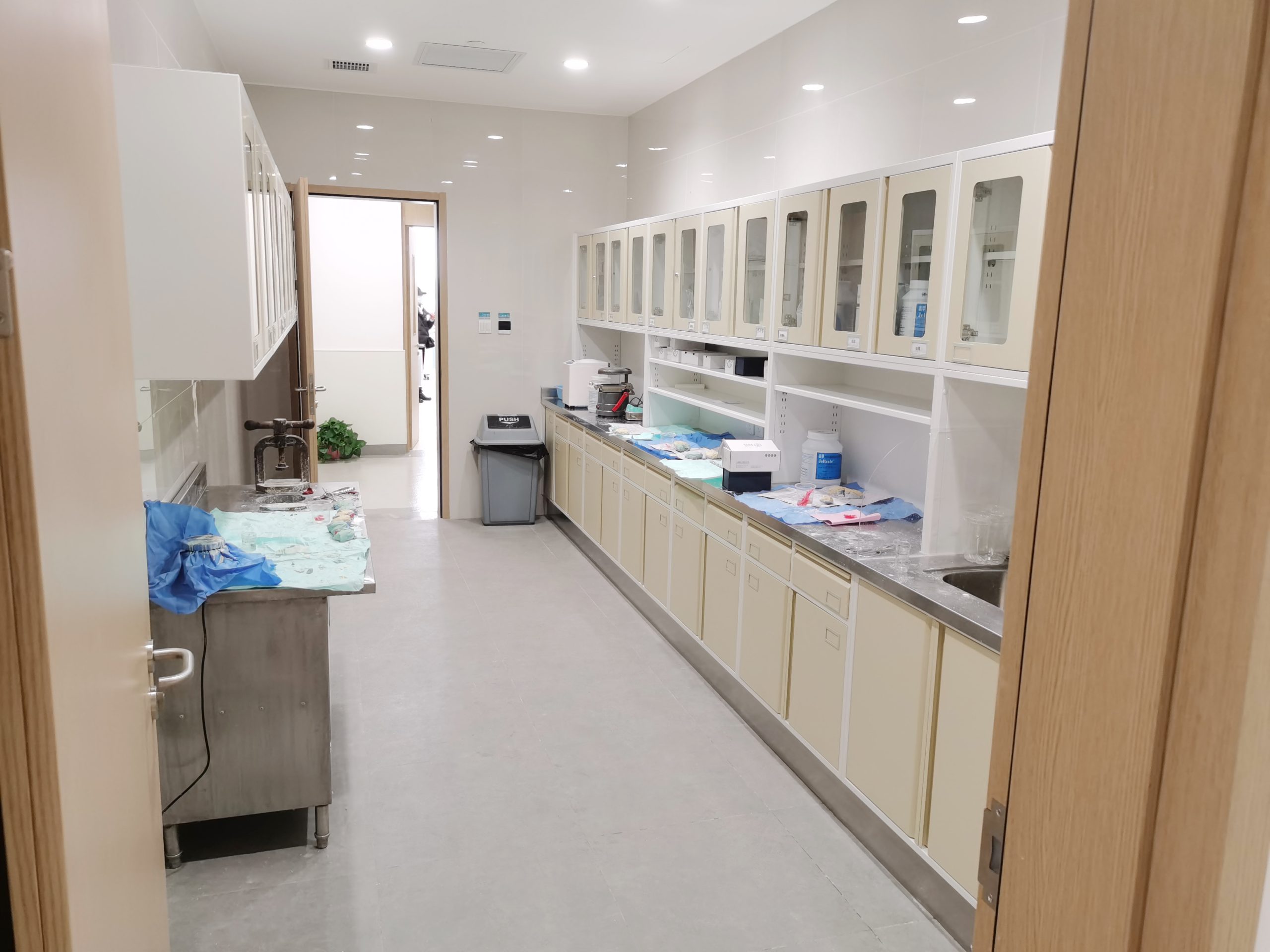 Nantong First People's Hospital — Integrated Medical Furniture Project