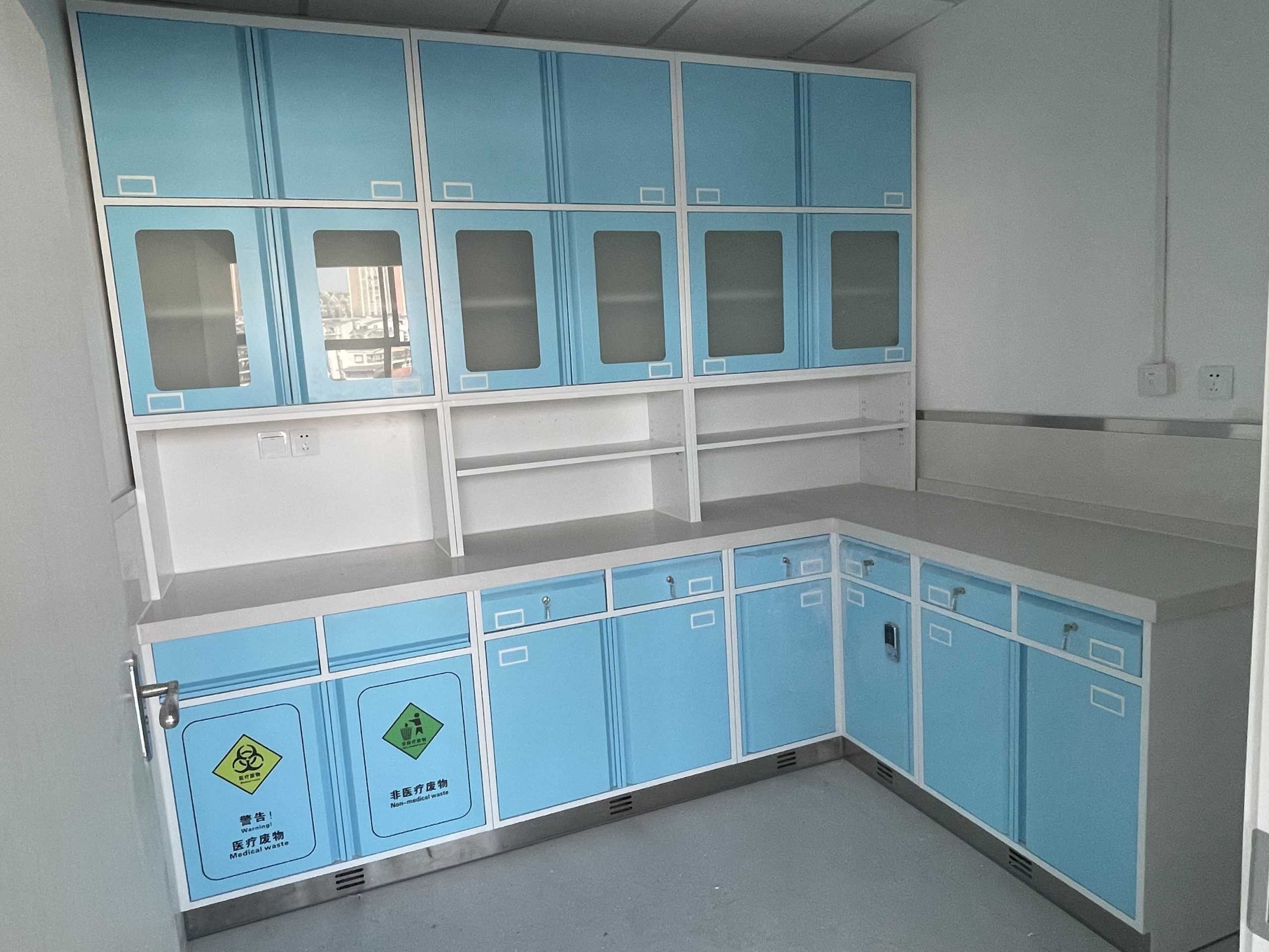 Linshui County People's Hospital — Medical Furniture Fit-Out