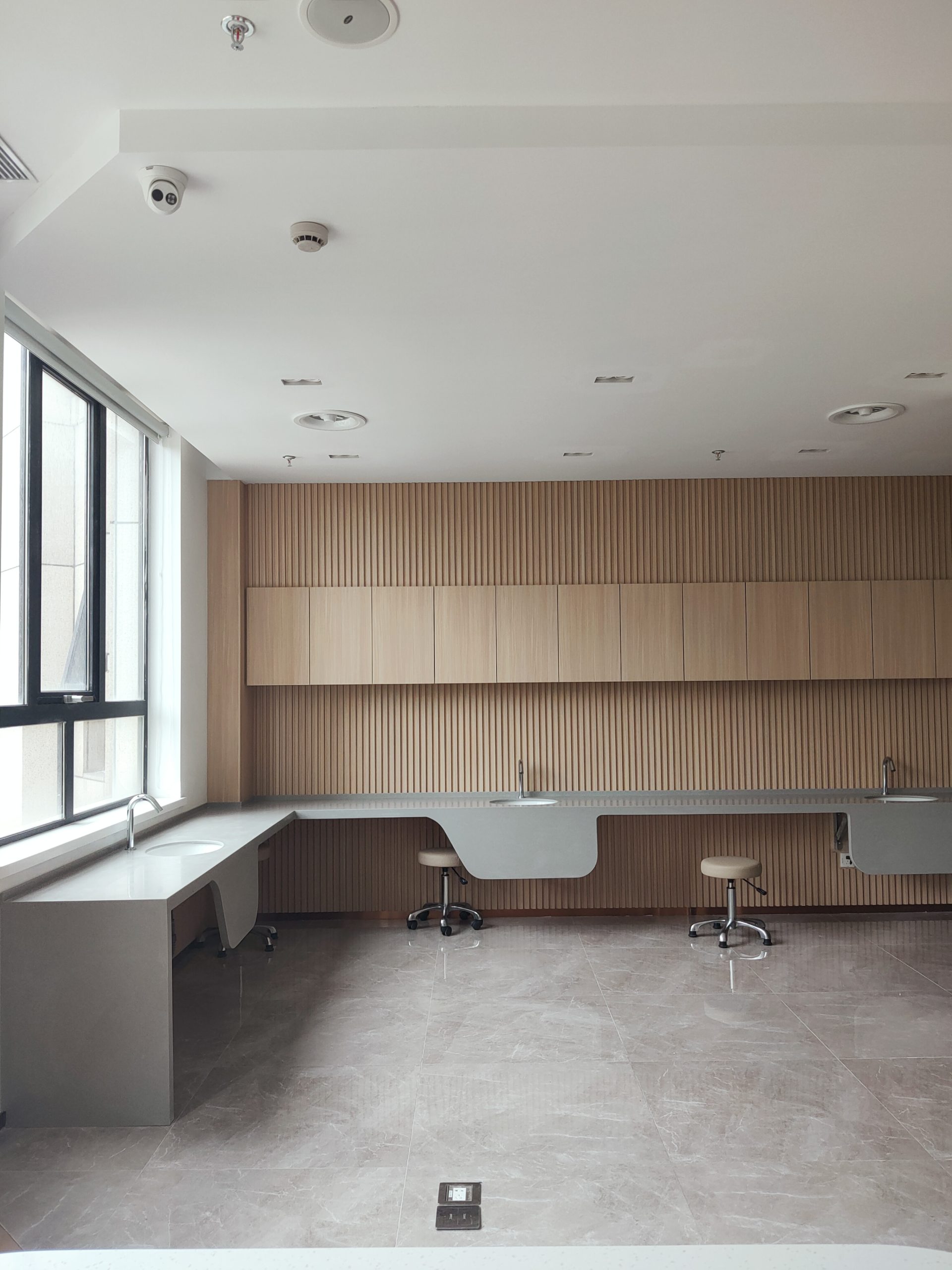 Shanghai New Vision Eye Hospital — Medical Furniture Fit-Out