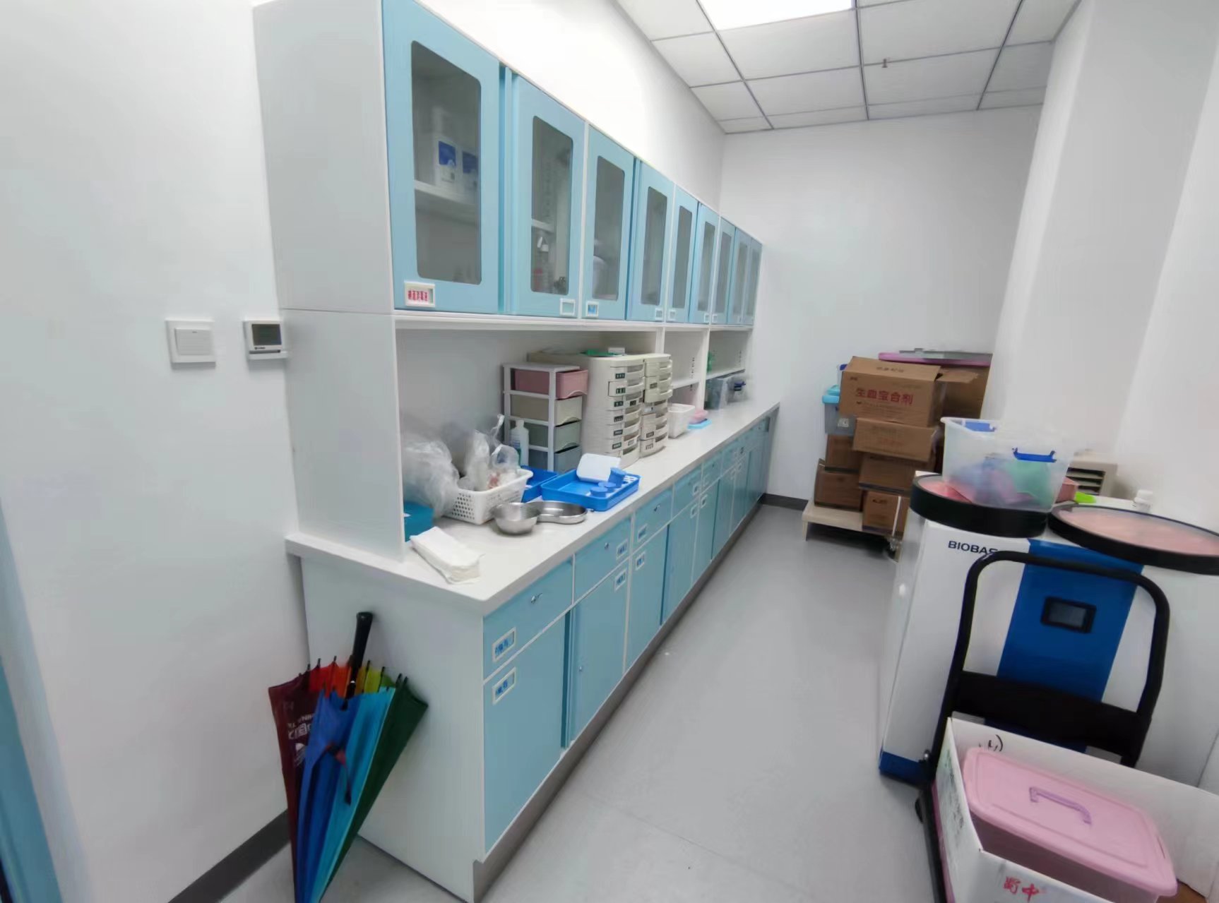 Gaoxian People's Hospital — Medical Furniture Fit-Out