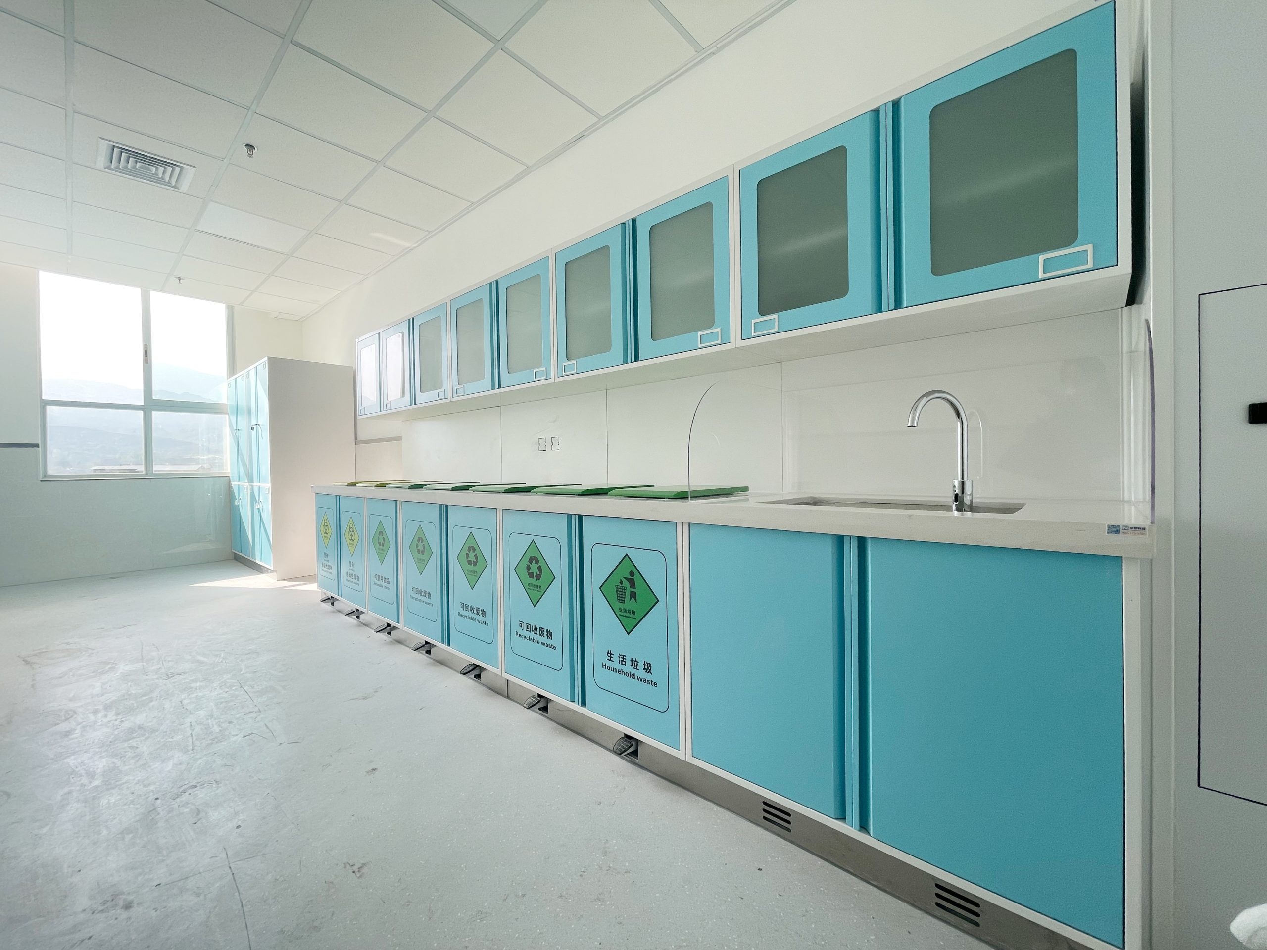 Linshui County People's Hospital — Medical Furniture Fit-Out