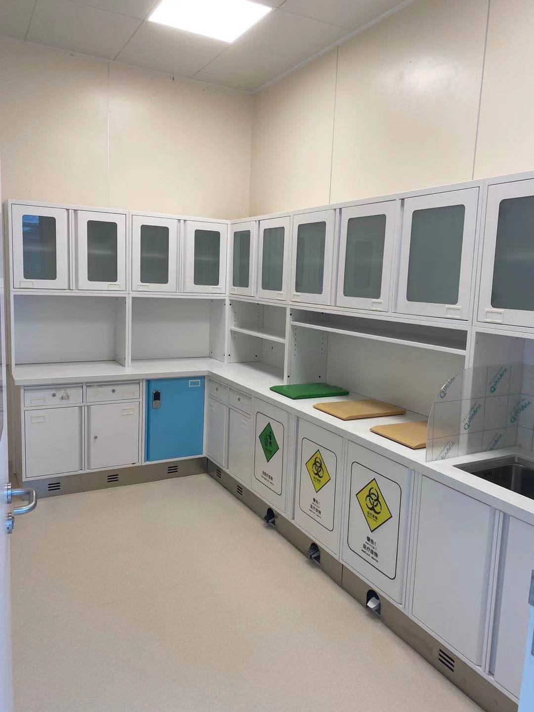 Lüliang Central Hospital — Comprehensive Medical Furniture Fit-Out