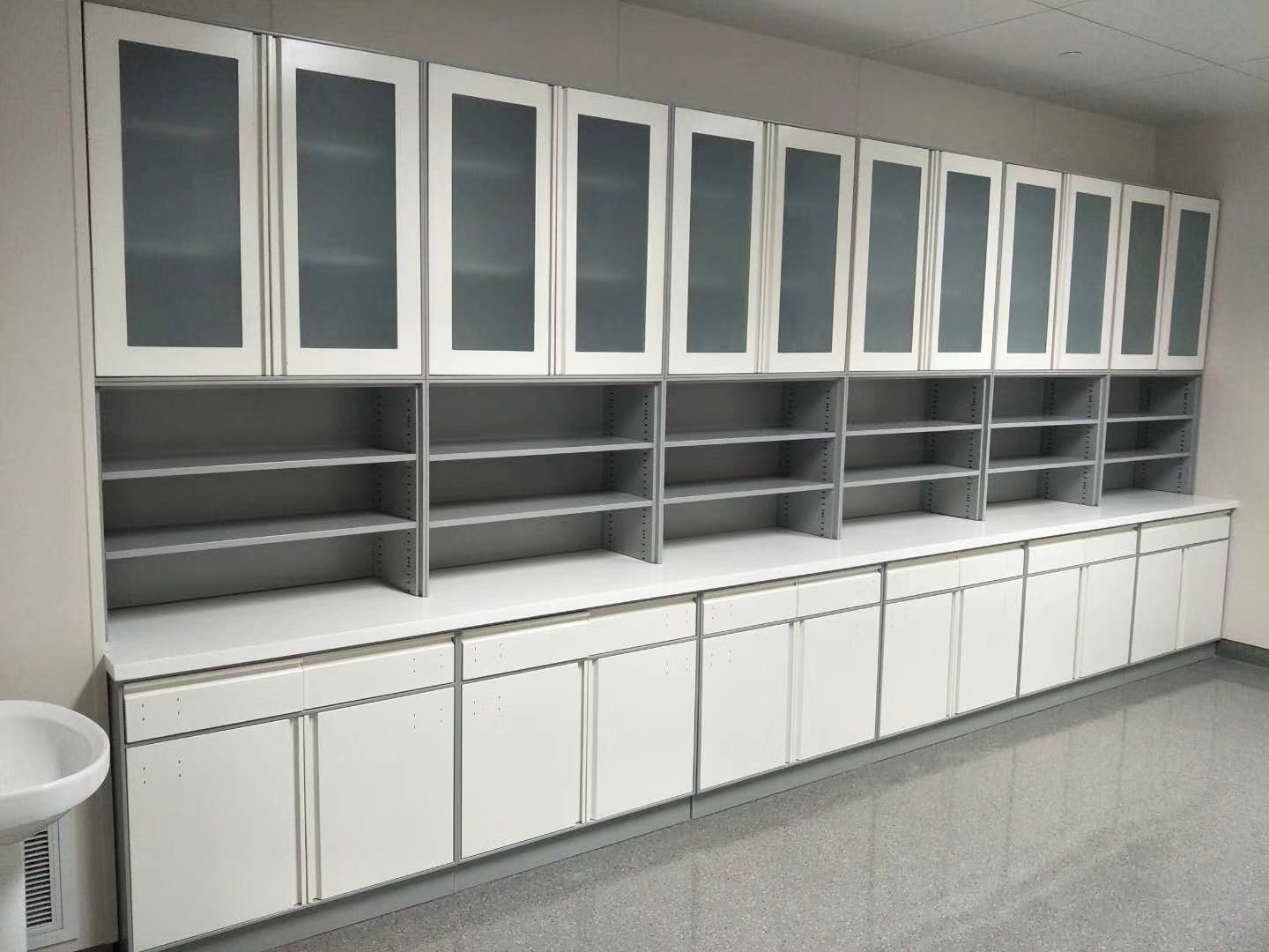 Jiangsu Provincial People's Hospital — Comprehensive Furniture Fit-Out